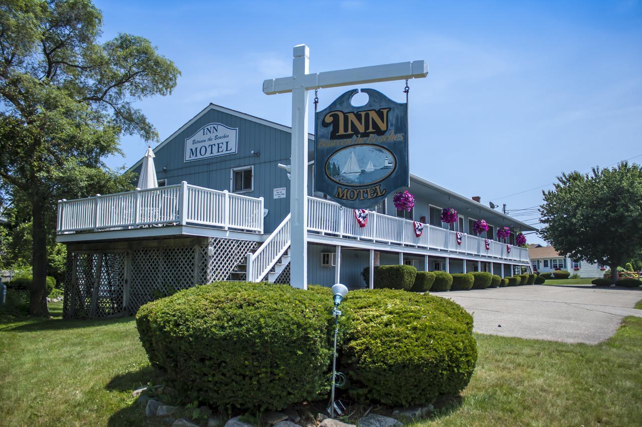 Inn Between The Beaches & Villager Motel York