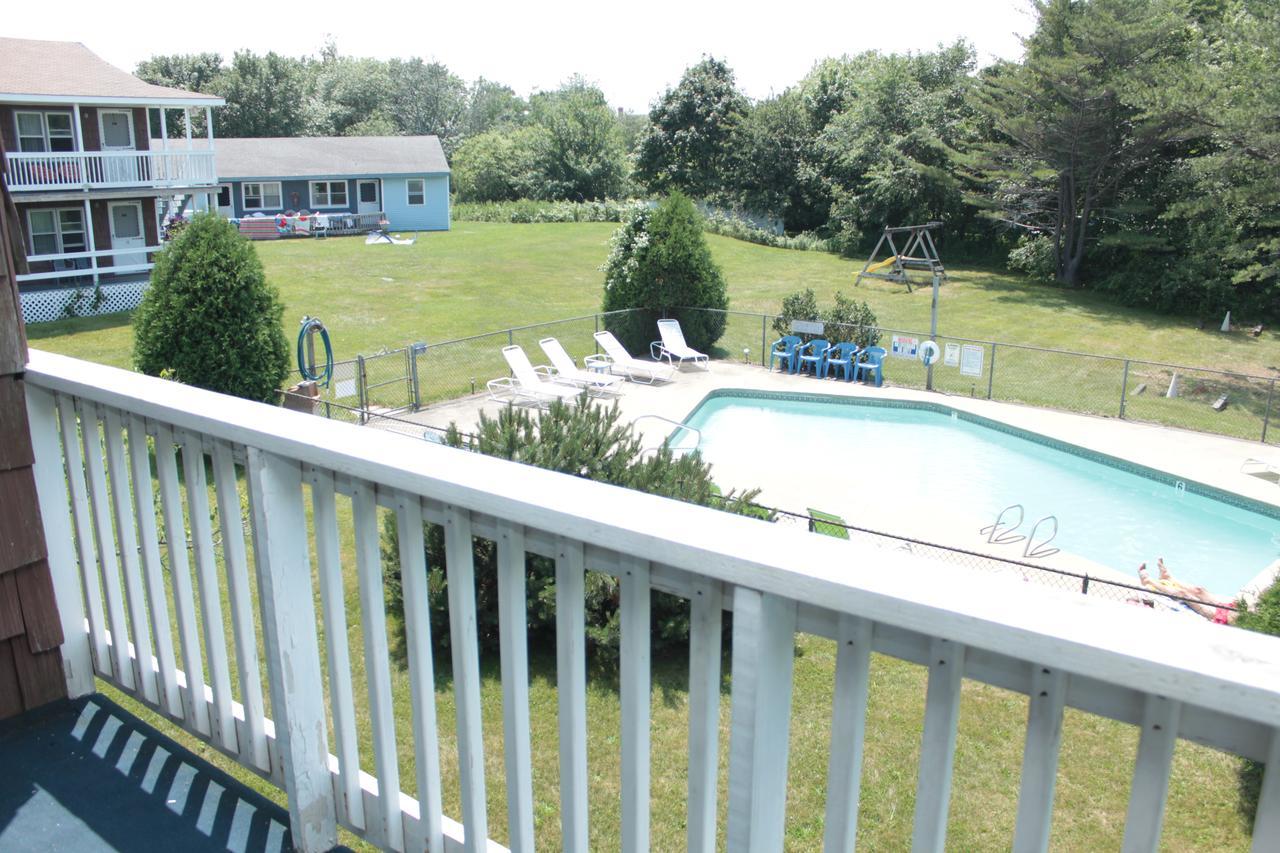 Motel Inn Between The Beaches & Villager 3*